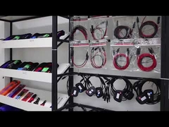 Showroom di cavi solari DC, connettori solari e kit di attrezzi